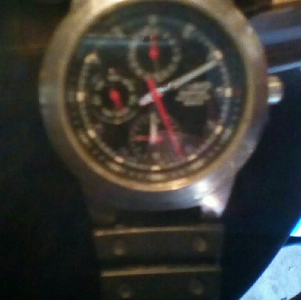 Casio edifice - Picture 3 of 3